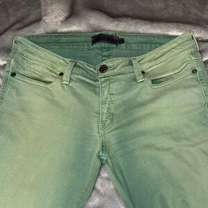 Frankie B. Jeans size 28 light green